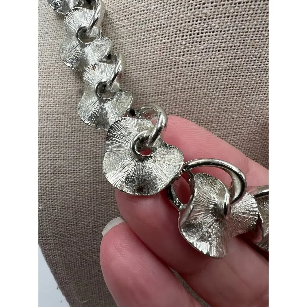 Vintage‎ Lisner Silver Tone Necklace Textured Link Choker Adjustable 13-16
